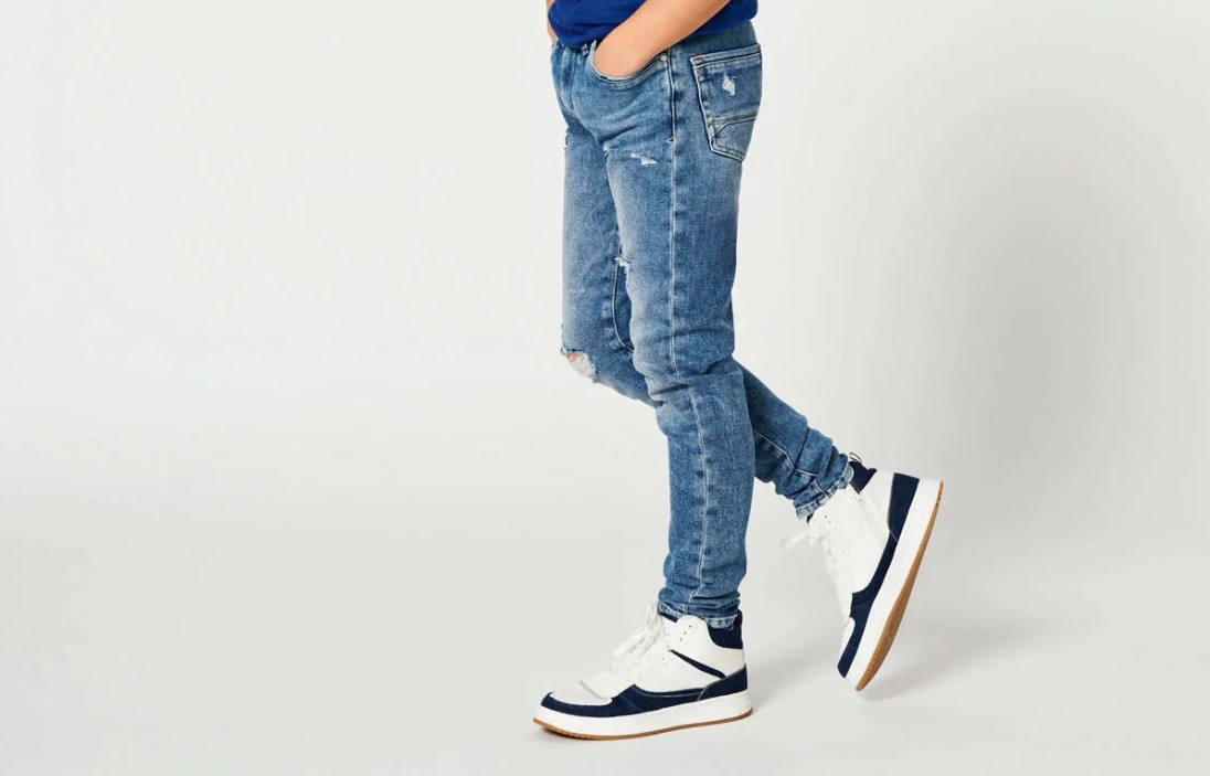 Boys Black Tapered Fit Stretch Jeans